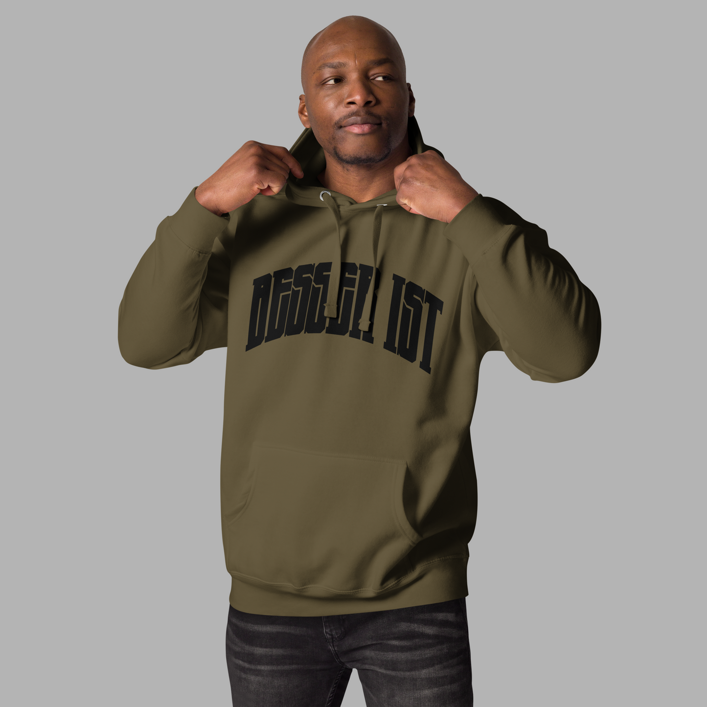 BESSER IST Front Curved - Classic Hoodie 2.0