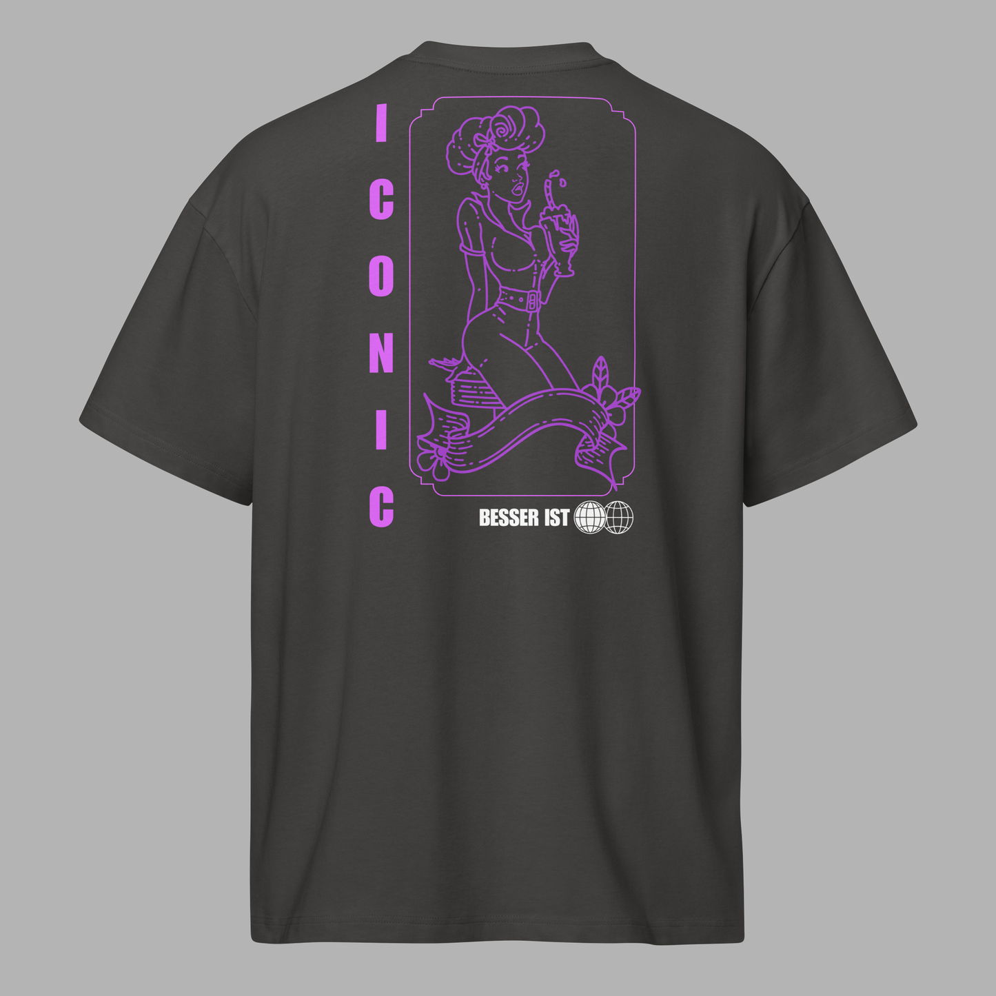 ICONIC - Boxy T-Shirt